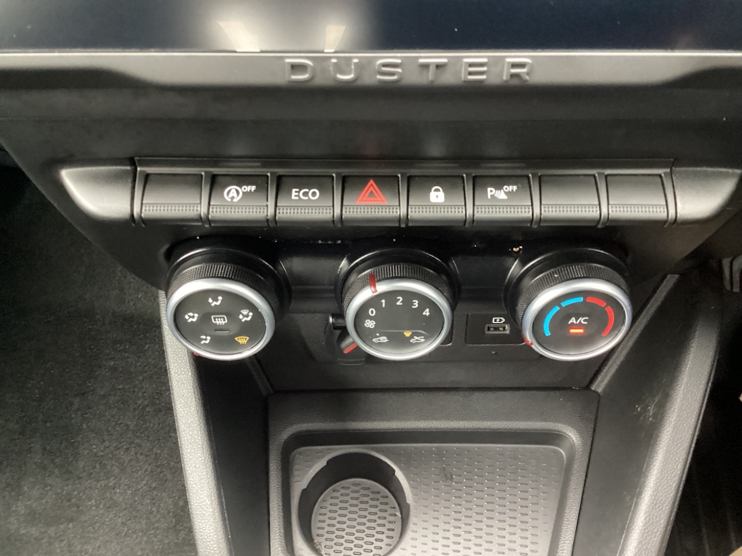 Used Dacia Duster 2023 for sale - 76168849: Photo 33