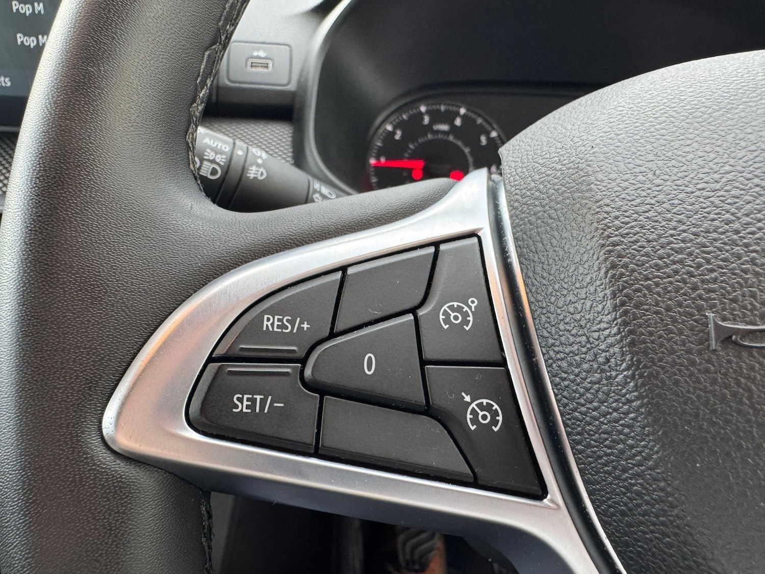 Used Dacia Sandero 2022 for sale - 76868917: Photo 12