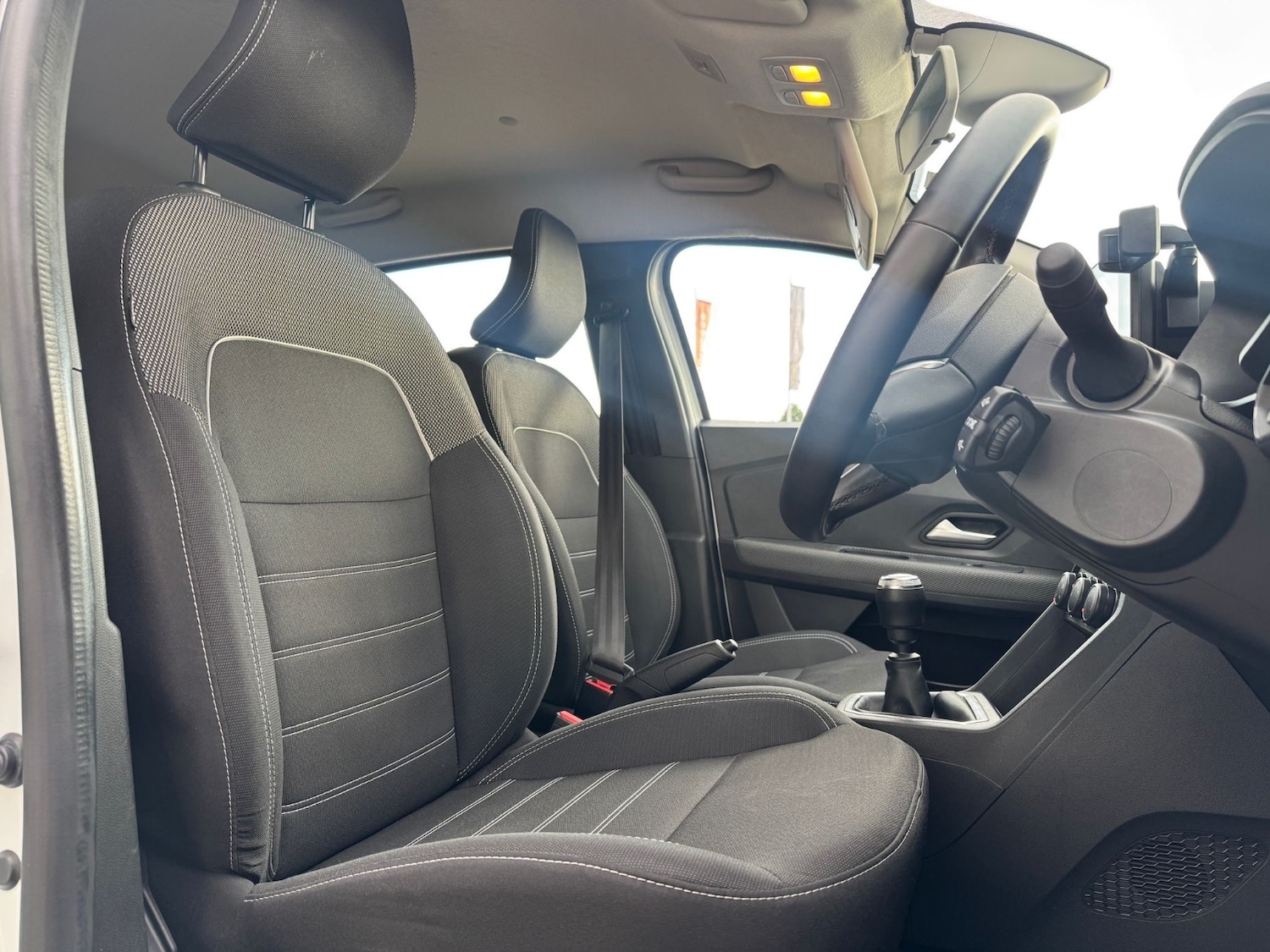 Used Dacia Sandero 2022 for sale - 76868917: Photo 17