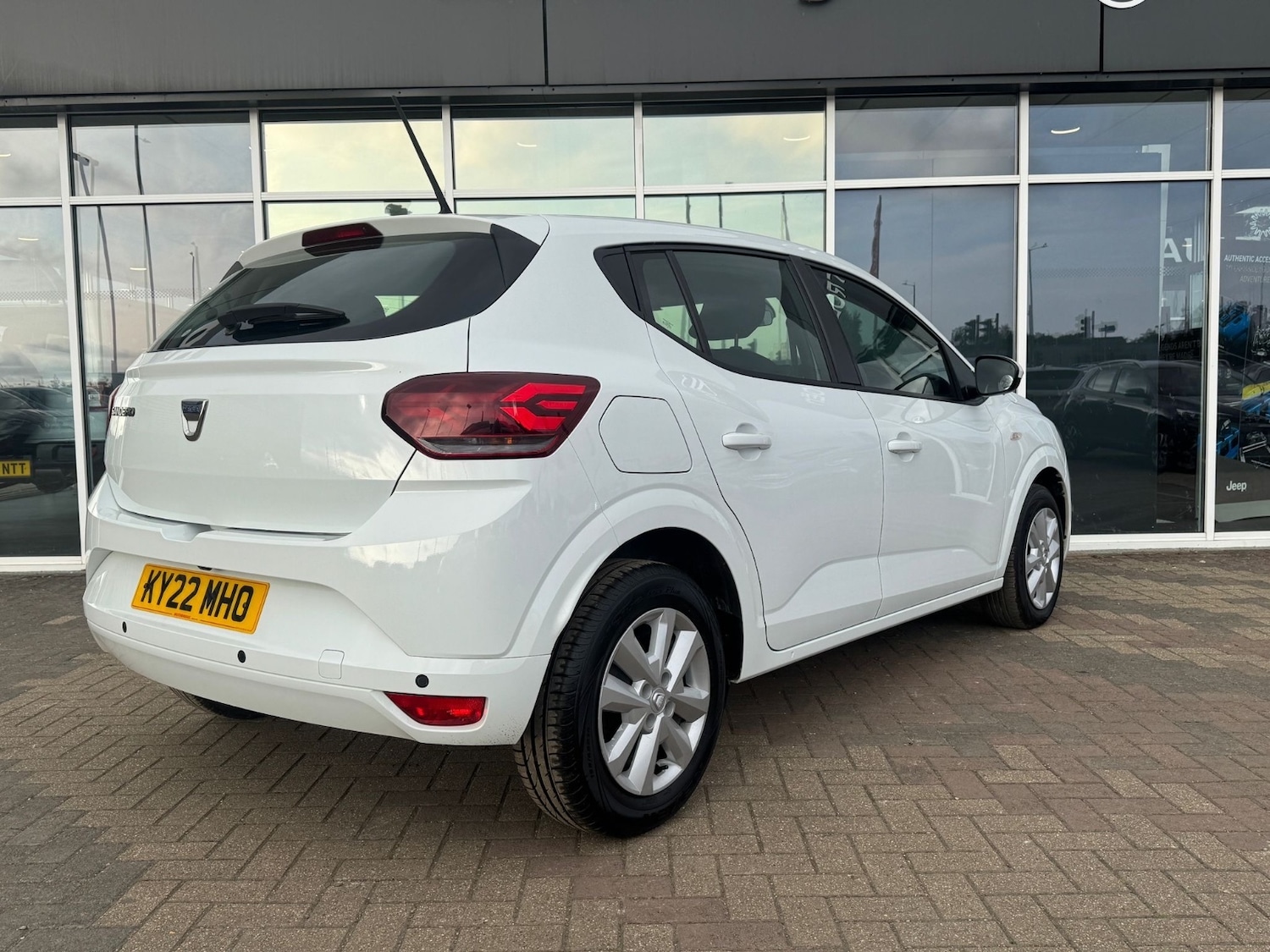 Used Dacia Sandero 2022 for sale - 76868917: Photo 2