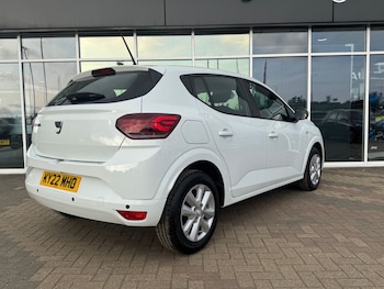 Used Dacia Sandero 2022 for sale - 76868917: Photo