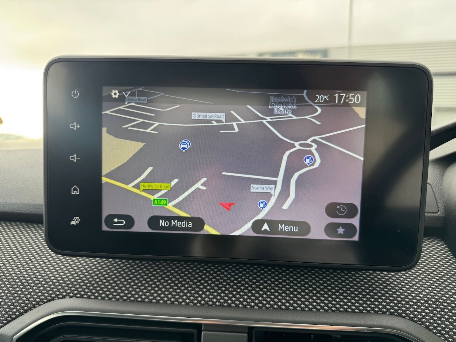 Used Dacia Sandero 2022 for sale - 76868917: Photo 30