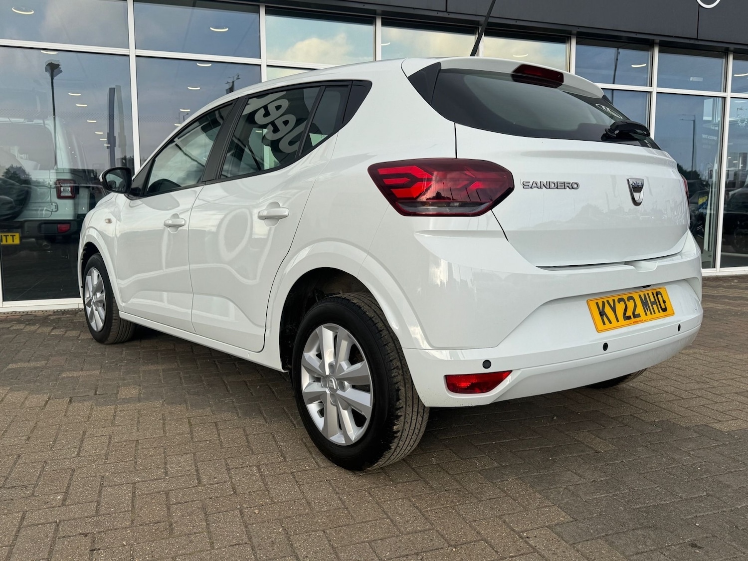 Used Dacia Sandero 2022 for sale - 76868917: Photo 4