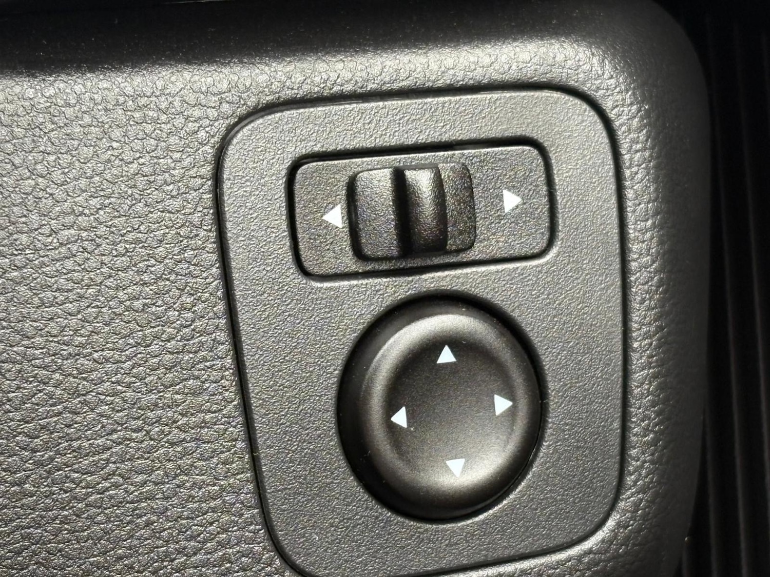 Used Dacia Spring 2024 for sale - 77706388: Photo 42