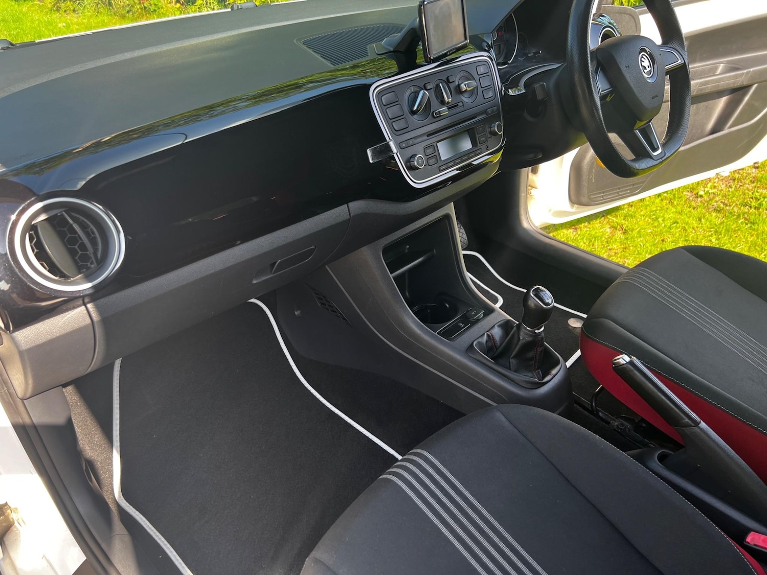 Used Skoda Citigo 2014 for sale - 76945987: Photo 11