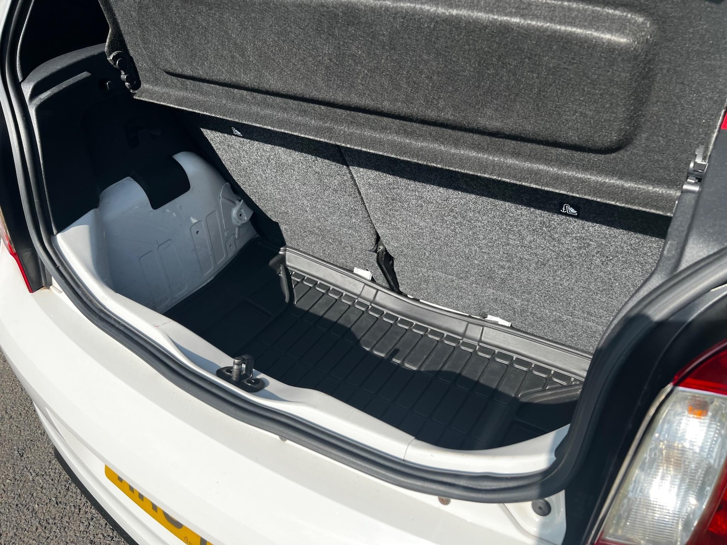 Used Skoda Citigo 2014 for sale - 76945987: Photo 12