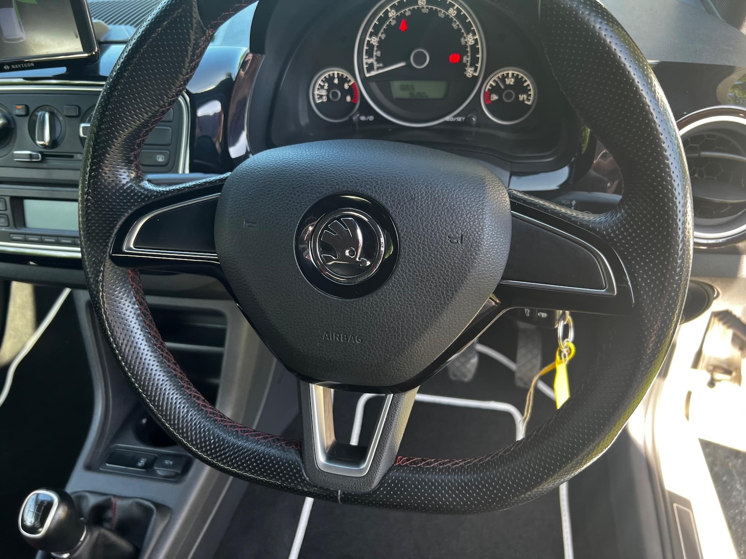 Used Skoda Citigo 2014 for sale - 76945987: Photo 3