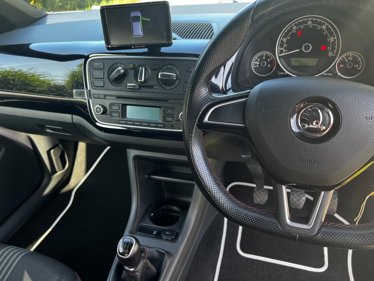 Used Skoda Citigo 2014 for sale - 76945987: Photo 8