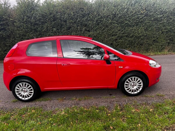 Used Fiat Grande Punto 2010 for sale - 76072546: Photo 11