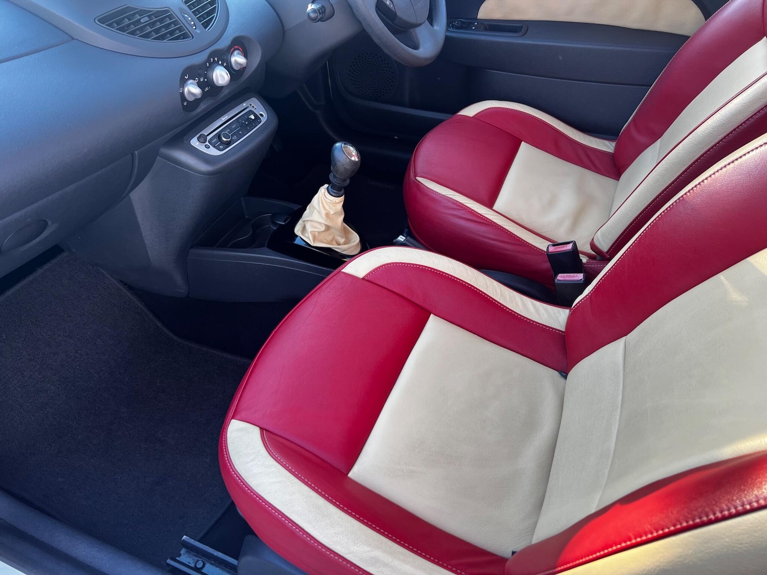 Used Renault Twingo 2012 for sale - 77292034: Photo 2