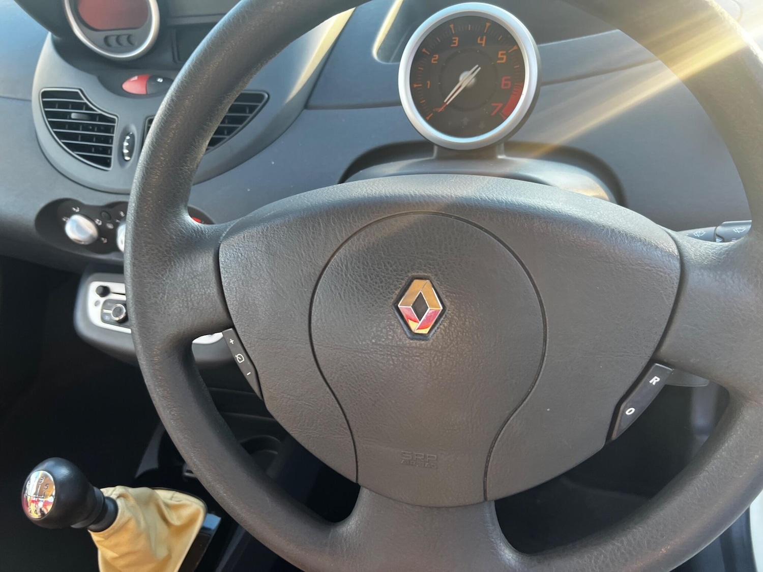 Used Renault Twingo 2012 for sale - 77292034: Photo 21