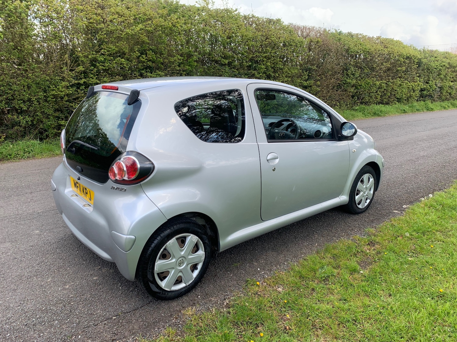 Used Toyota AYGO 2011 for sale - 76960355: Photo 9