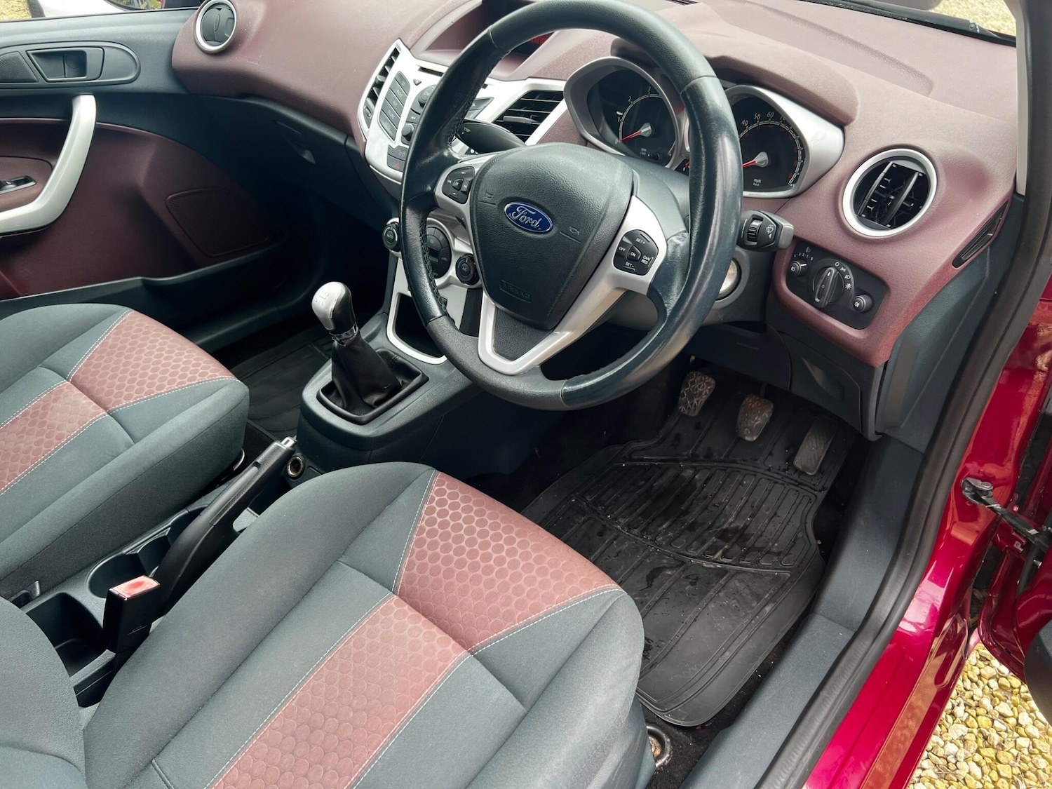 Used Ford Fiesta 2009 for sale - 77738231: Photo 20