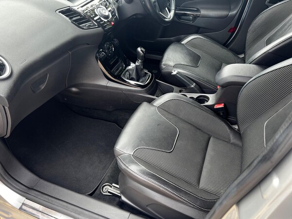 Used Ford Fiesta for sale - 76247329: Photo 19