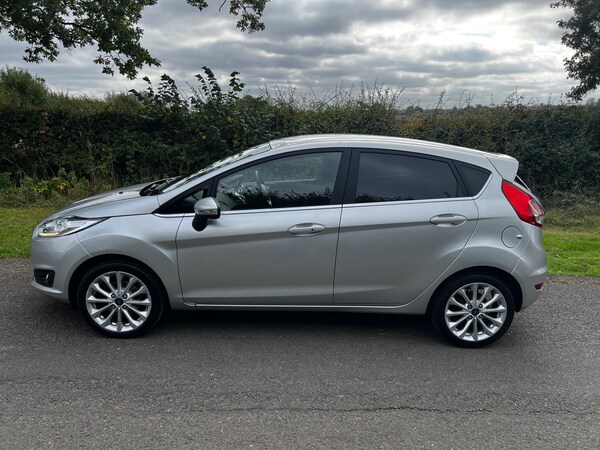 Used Ford Fiesta for sale - 76247329: Photo 7
