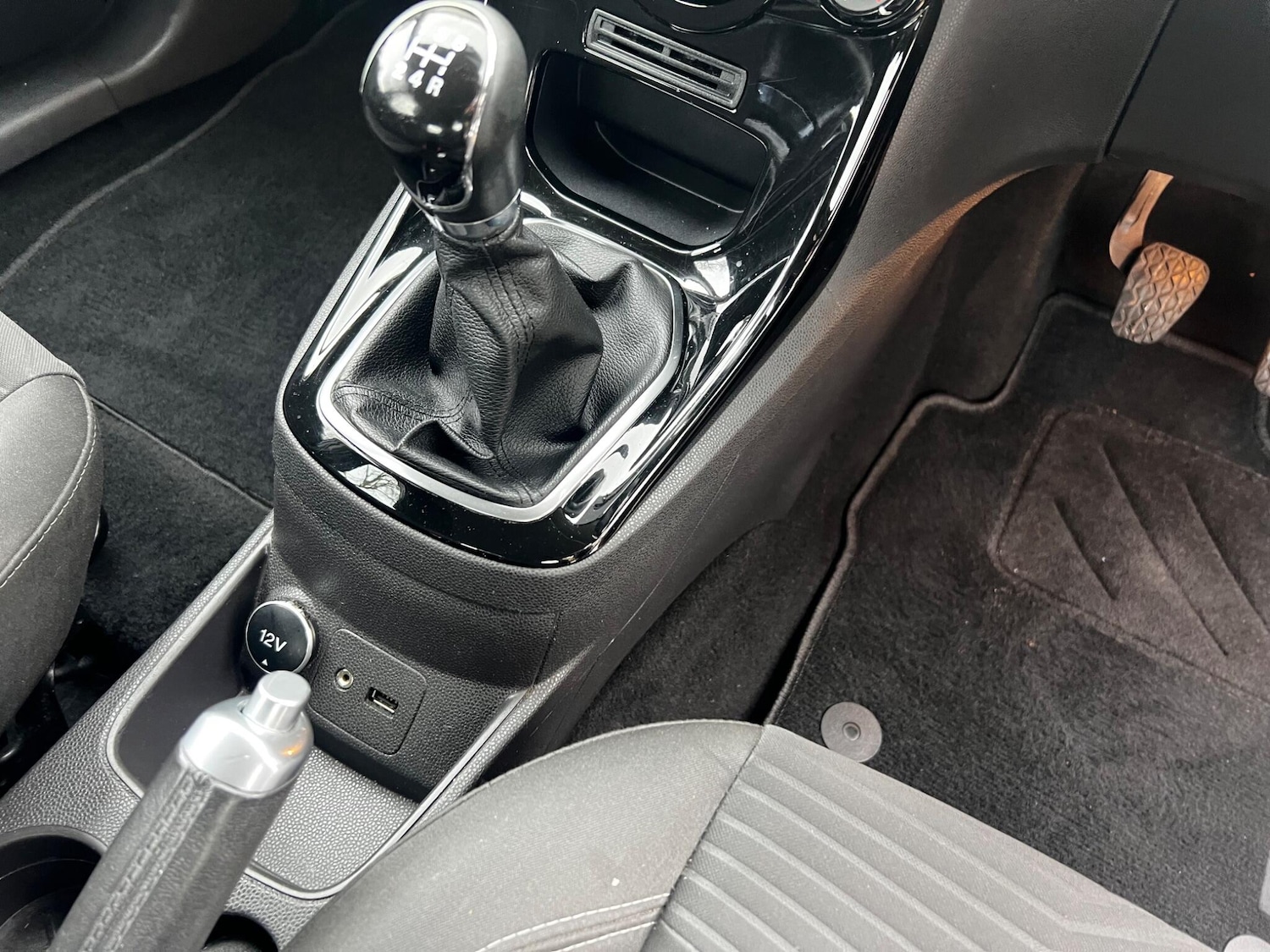 Used Ford Fiesta 2013 for sale - 76945992: Photo 16