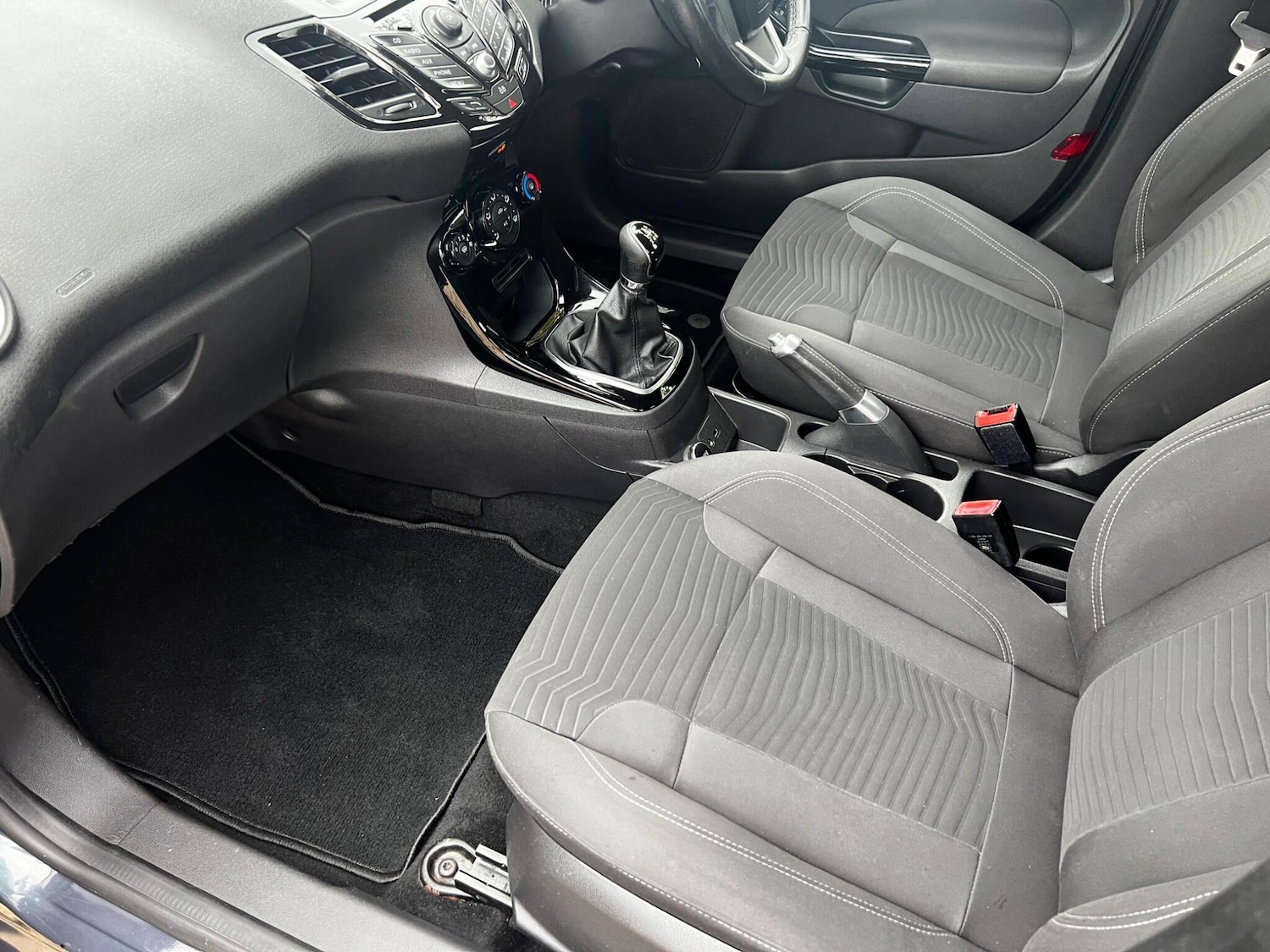 Used Ford Fiesta 2013 for sale - 76945992: Photo 19