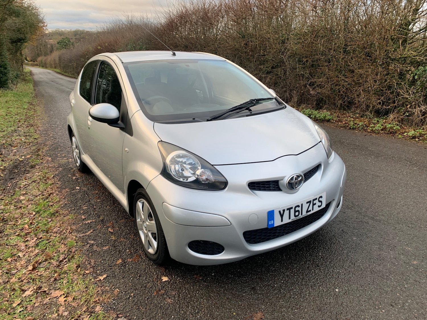 Used Toyota AYGO 2011 for sale - 76960729: Photo 3