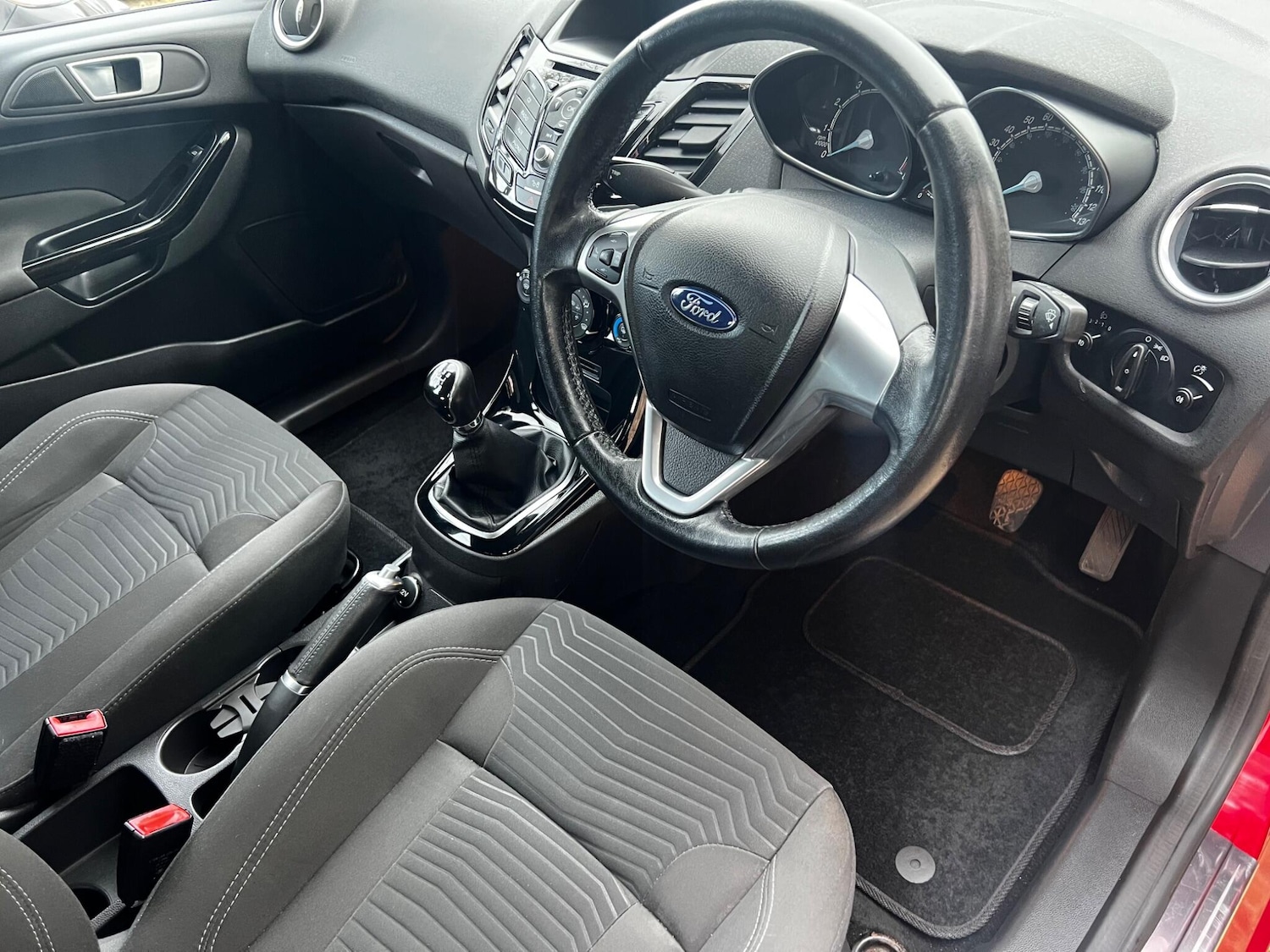 Used Ford Fiesta 2017 for sale - 77016329: Photo 18