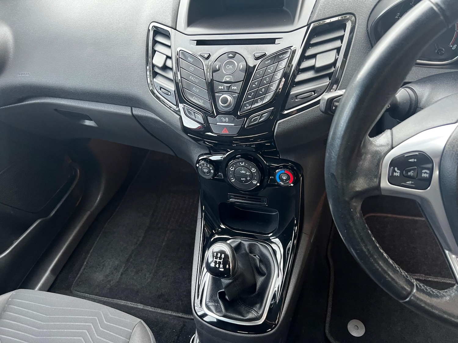 Used Ford Fiesta 2017 for sale - 77016329: Photo 19