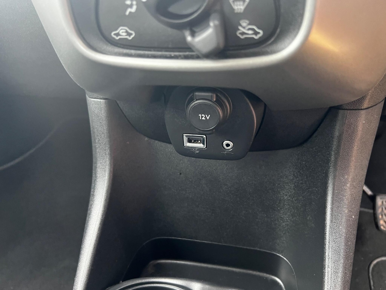 Used Peugeot 108 2015 for sale - 76964964: Photo 15