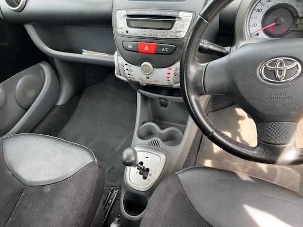 Used Toyota AYGO for sale - 76246985: Photo 3