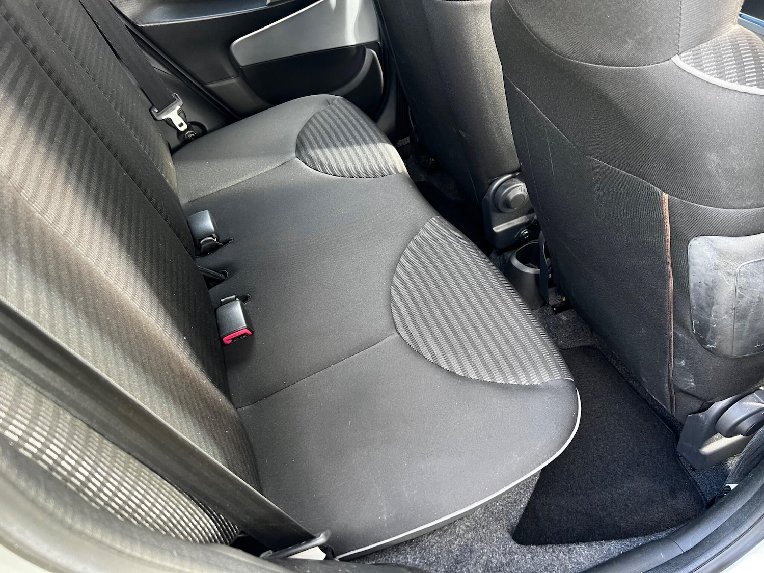 Used Peugeot 107 2012 for sale - 76945989: Photo 17