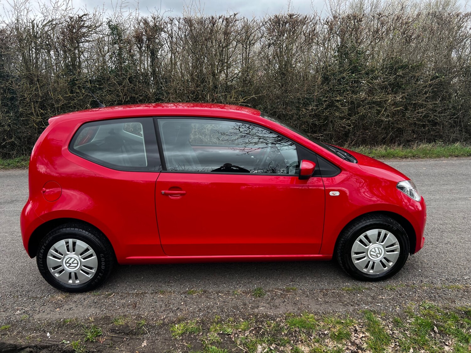 Used Volkswagen up! 2013 for sale - 77998760: Photo 10