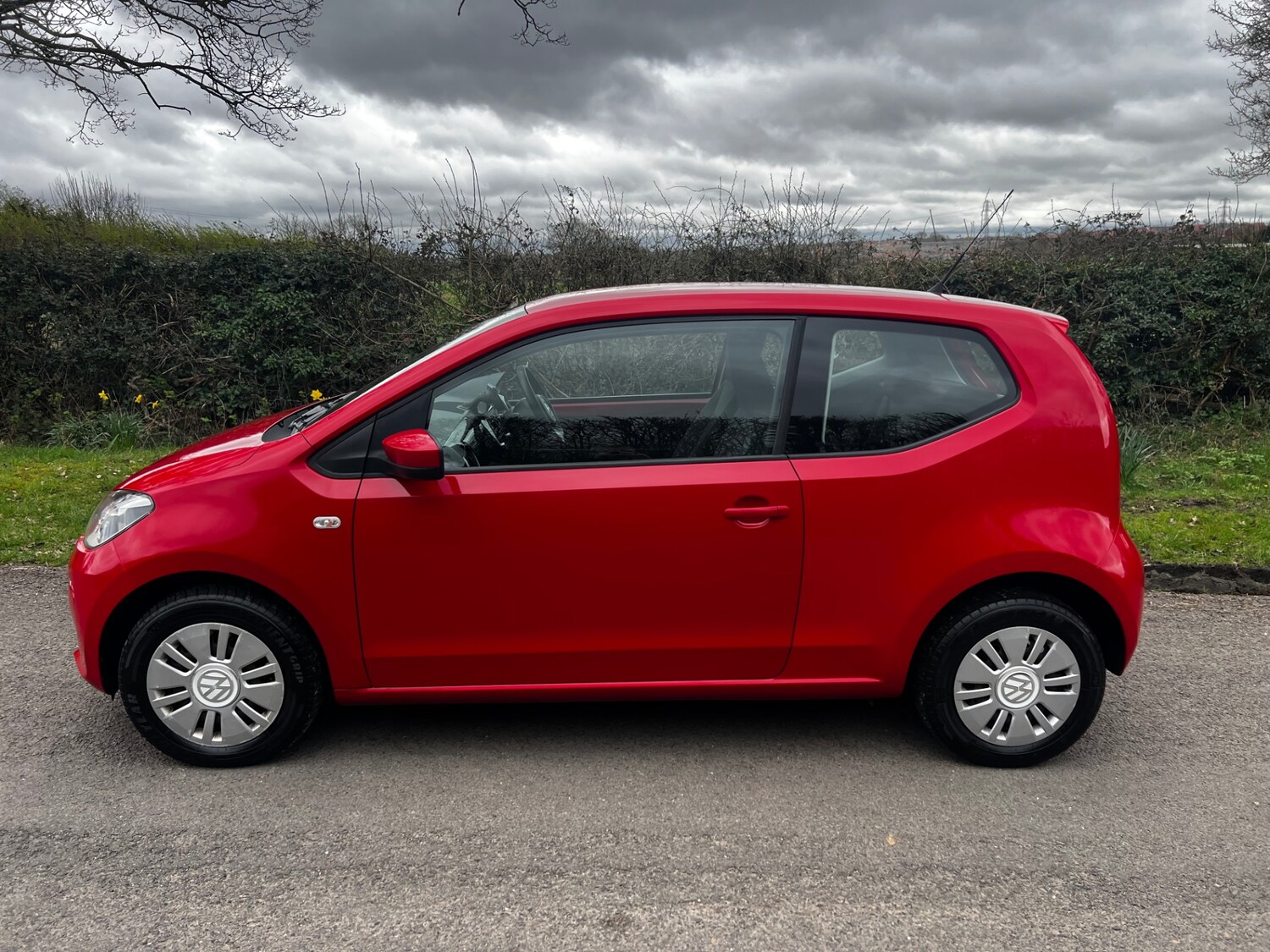 Used Volkswagen up! 2013 for sale - 77998760: Photo 6