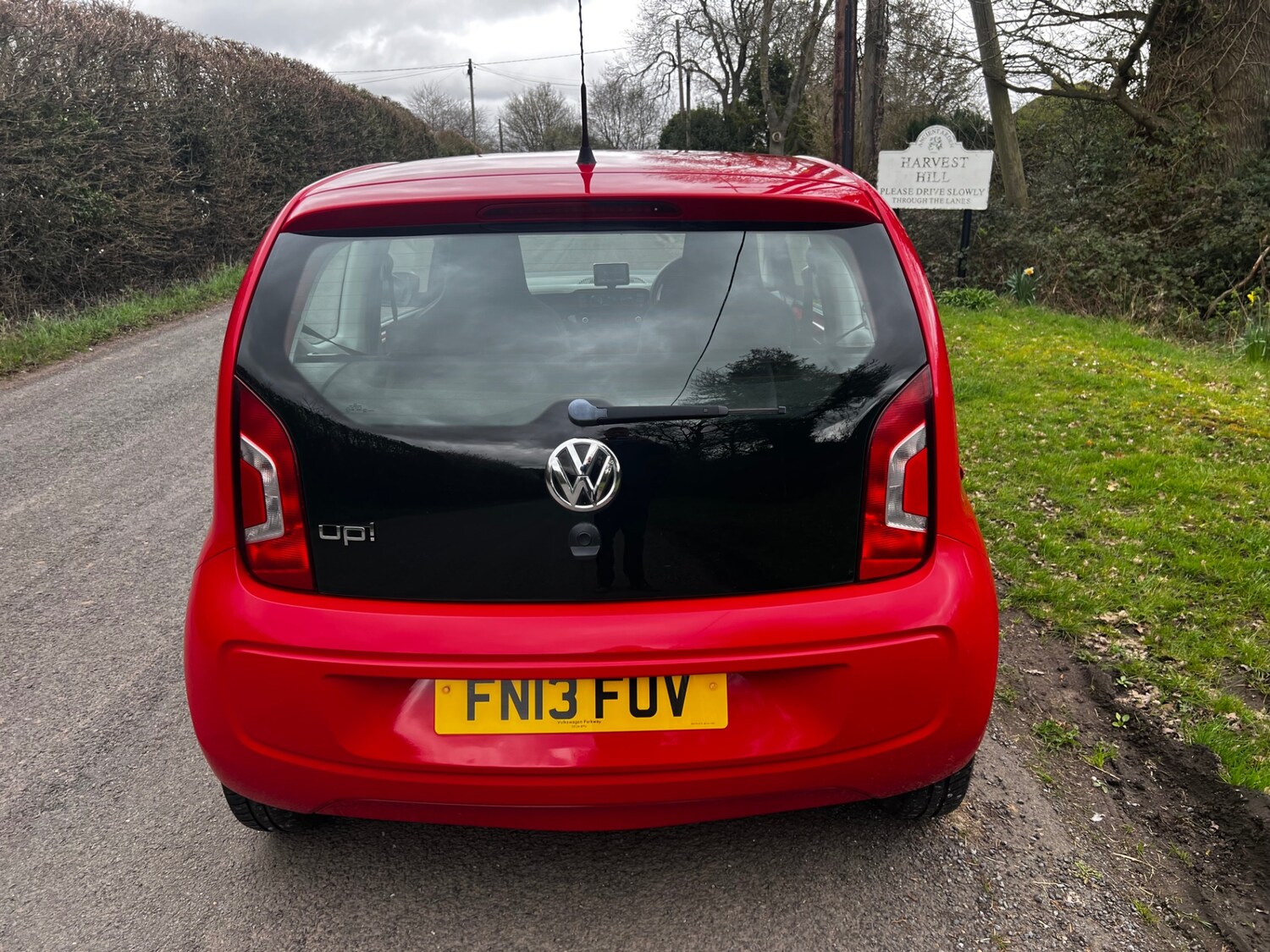 Used Volkswagen up! 2013 for sale - 77998760: Photo 8