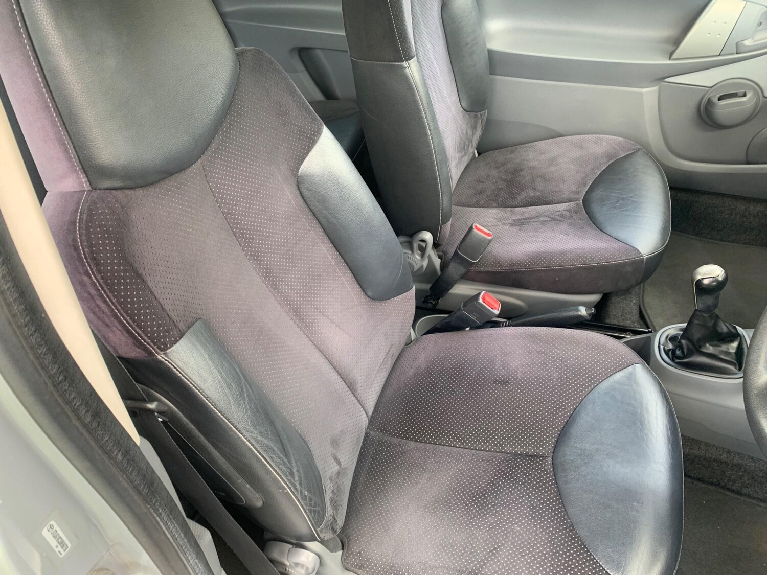 Used Toyota AYGO for sale - 77683618: Photo 15