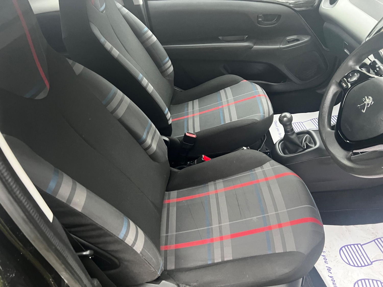 Used Peugeot 108 2015 for sale - 76175276: Photo 18