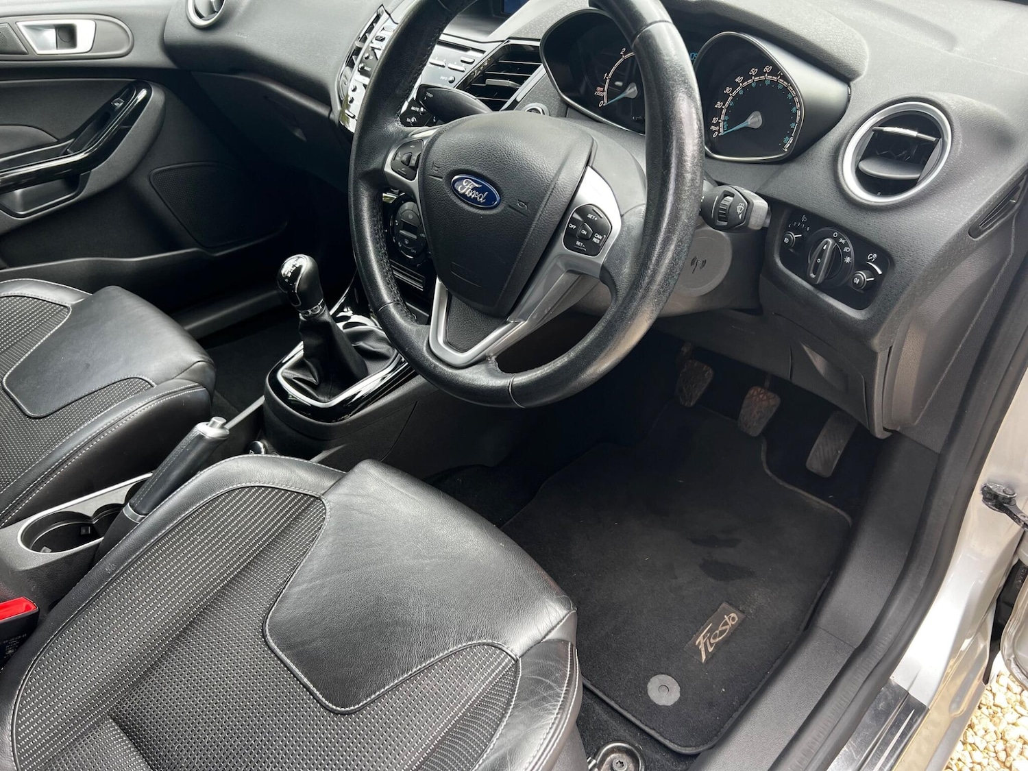 Used Ford Fiesta 2016 for sale - 77612665: Photo 15