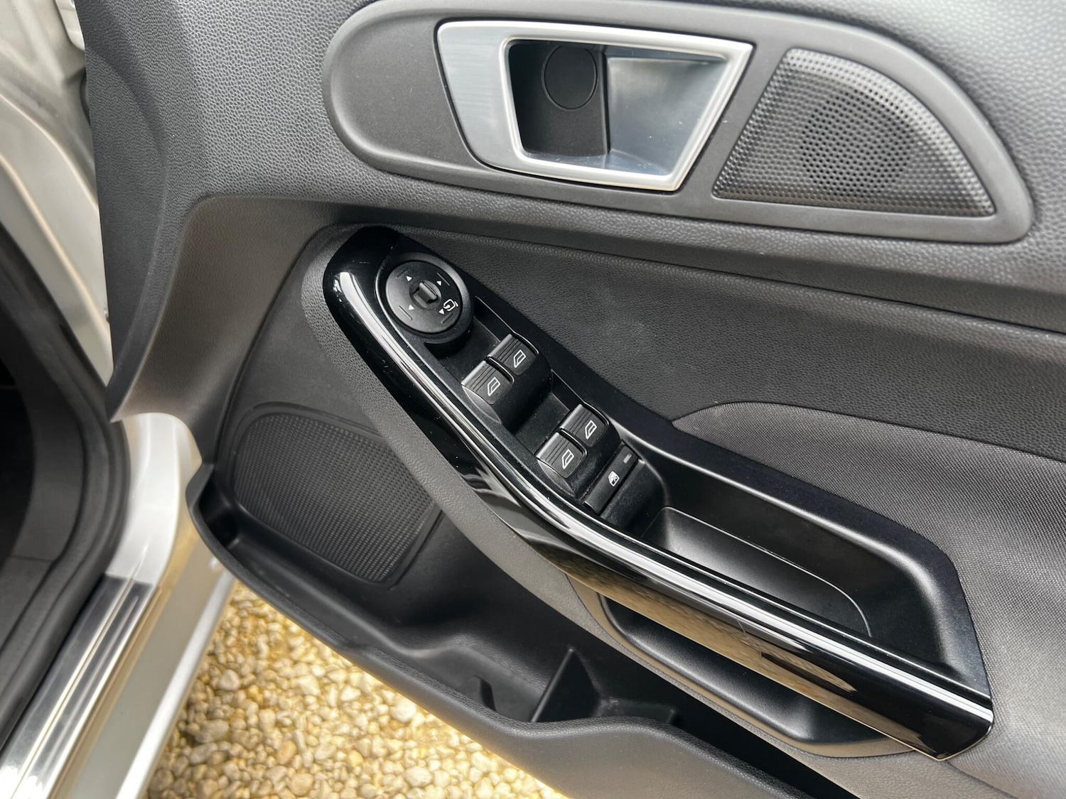 Used Ford Fiesta 2016 for sale - 77612665: Photo 24