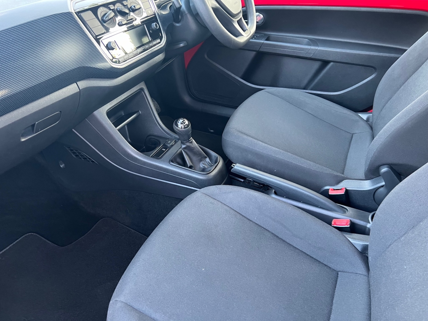 Used Volkswagen up! 2017 for sale - 76958832: Photo 15