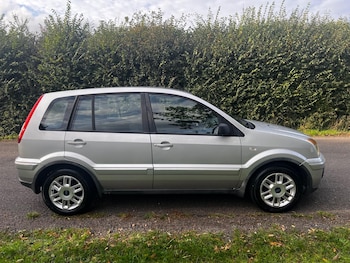 Used Ford Fusion 2007 for sale - 76945994: Photo