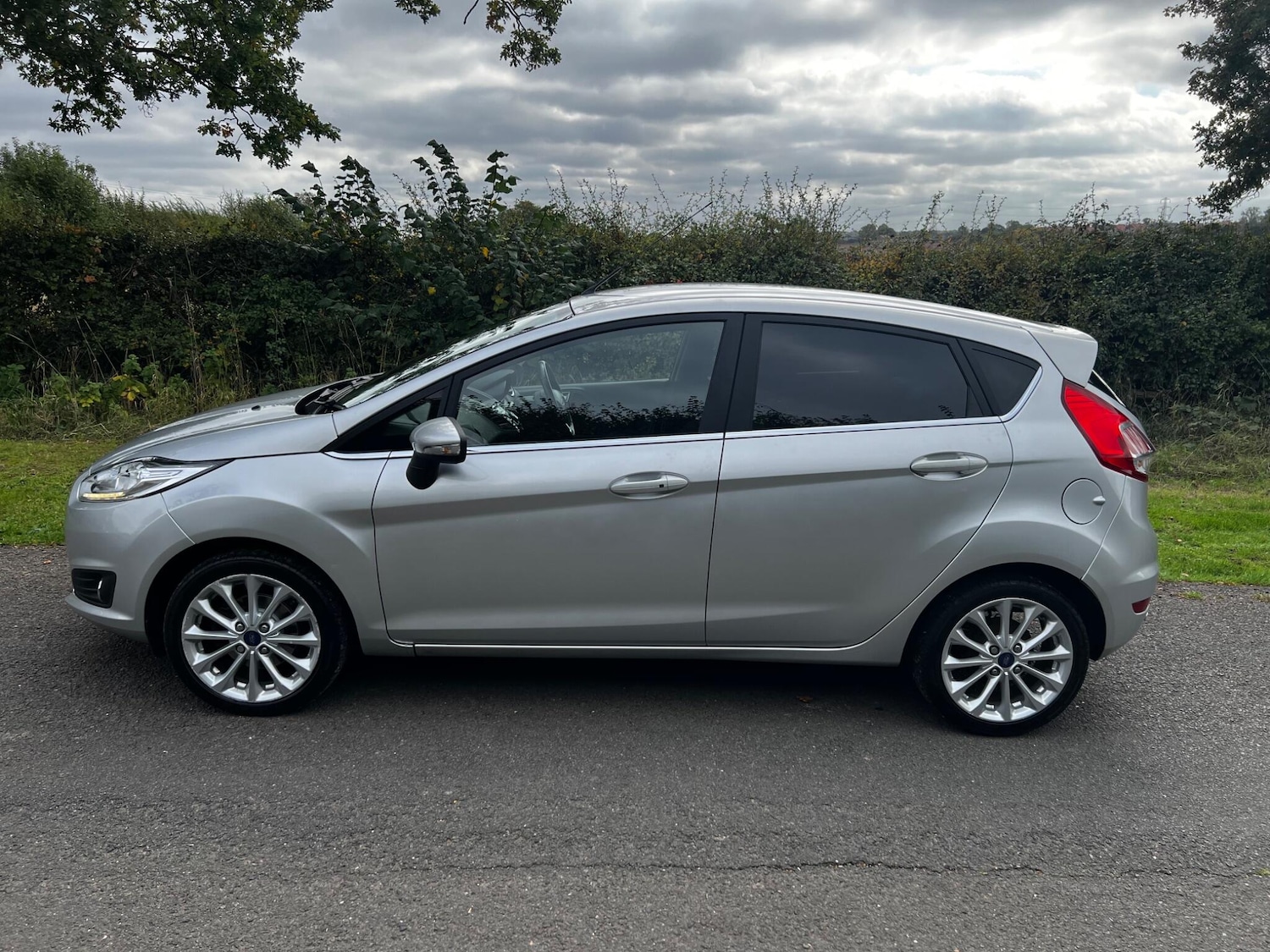 Used Ford Fiesta 2016 for sale - 77627185: Photo 7