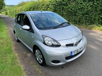 Used Toyota AYGO 2011 for sale - 76175087: Photo 3