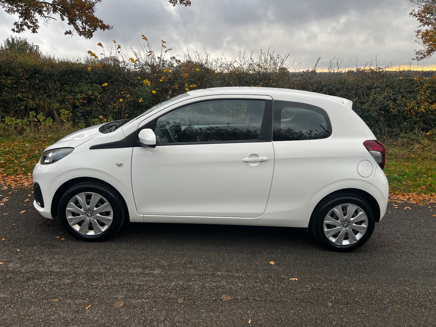 Used Peugeot 108 2015 for sale - 76958808: Photo 6