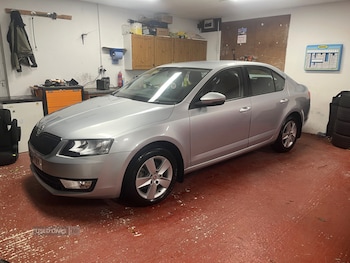 2014 - 2.0 TDI CR SE 5dr