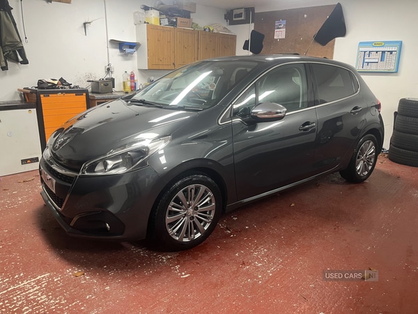 Used Peugeot 208 2016 for sale - 76474125: Photo 1