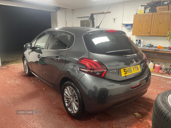 Used Peugeot 208 2016 for sale - 76474125: Photo 2