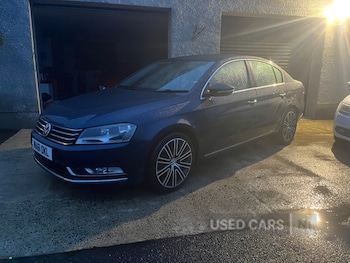 Used Volkswagen Passat 2011 for sale - 77647394: Photo