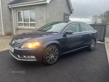 Used Volkswagen Passat 2011 for sale - 77647394: Photo