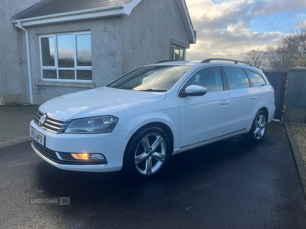 Used Volkswagen Passat 2011 for sale - 77244450: Photo 2