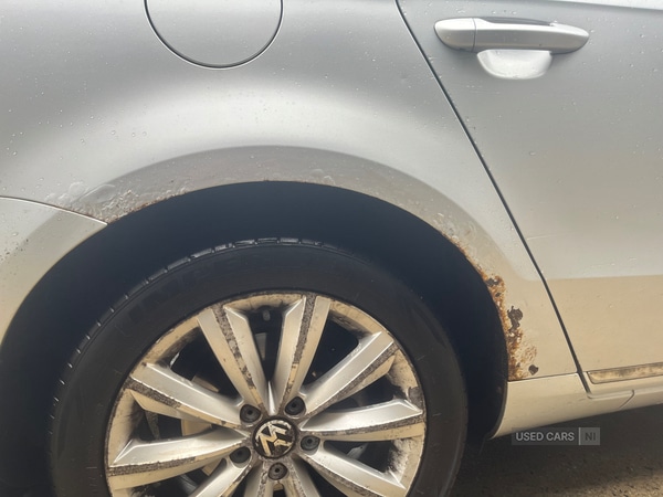 Used Volkswagen Passat 2011 for sale - 77599480: Photo 5