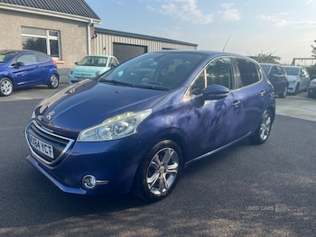 Used Peugeot 208 2014 for sale - 75564570: Photo