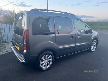 Used Peugeot Partner Tepee 2015 for sale - 78220554: Photo