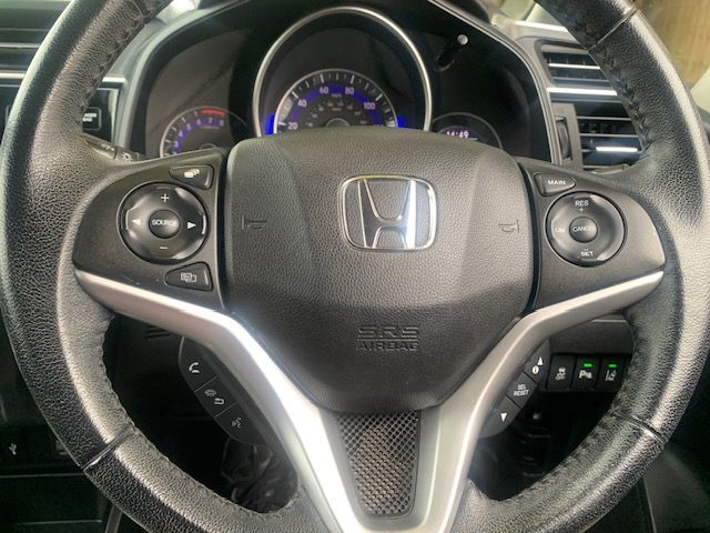 Used Honda Jazz 2015 for sale - 76405764: Photo 10