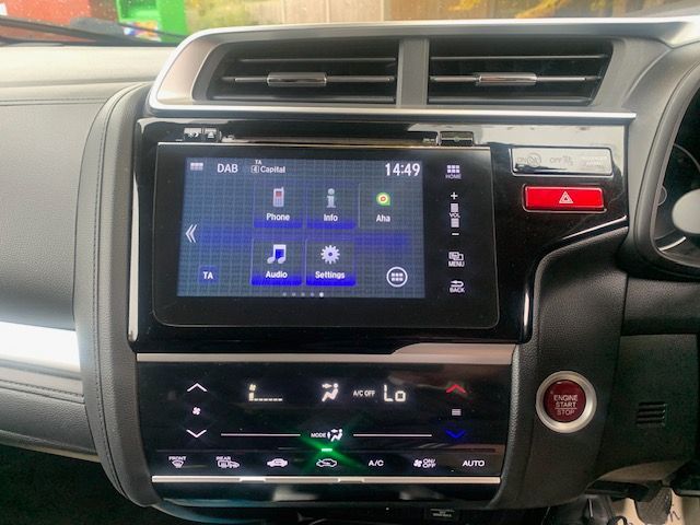 Used Honda Jazz 2015 for sale - 76405764: Photo 11